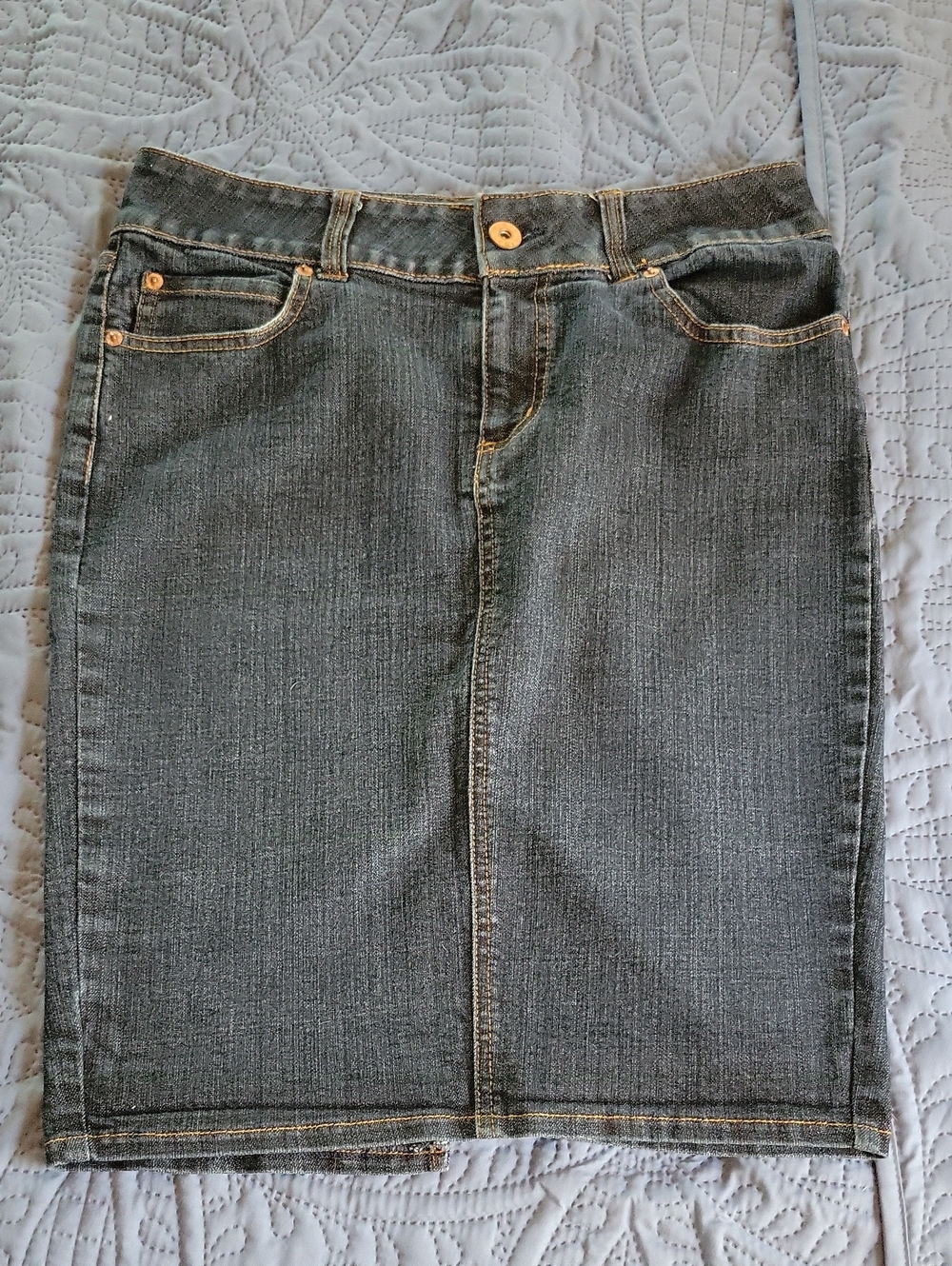 Mix-It Denim Stretch Pencil Skirt